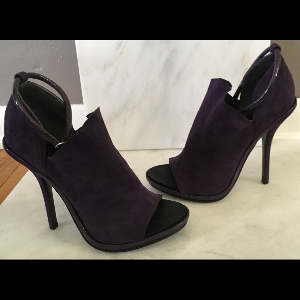 Balenciaga “Glove” Ankle Strap Sz.38.5